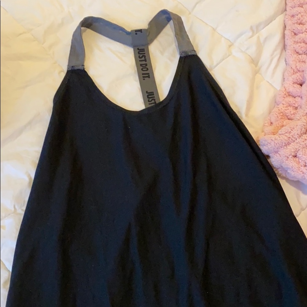 Nike tank